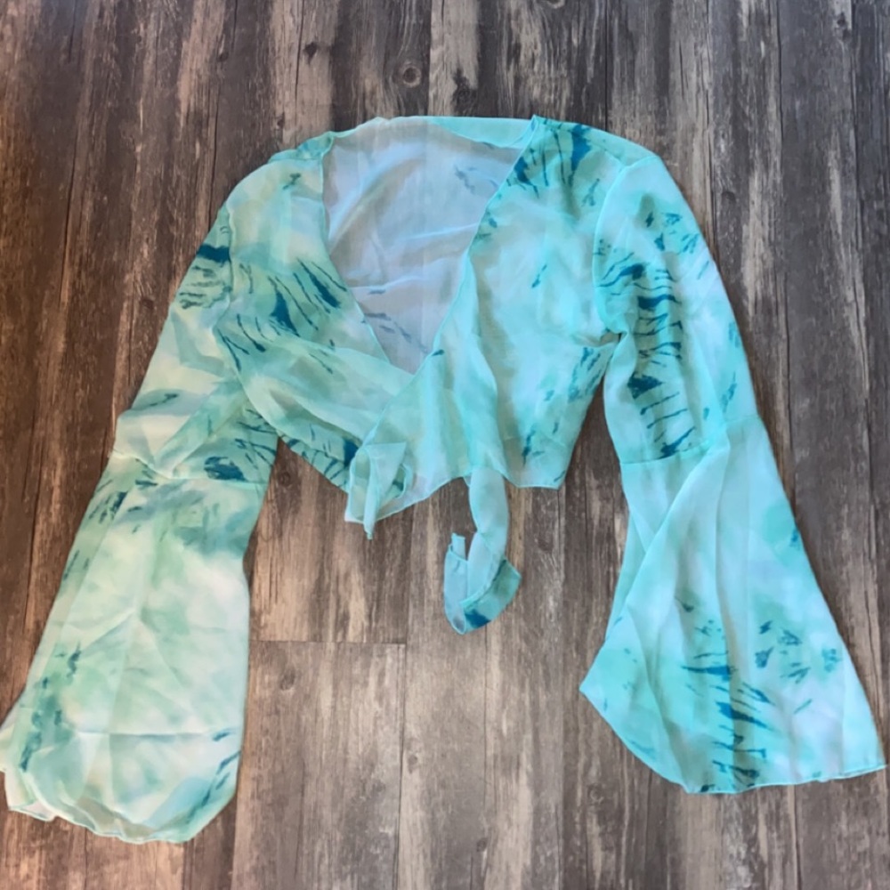 SHEIN Cropped Cover-Up